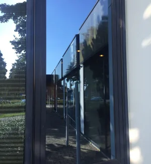 DIENST - glasbewassing