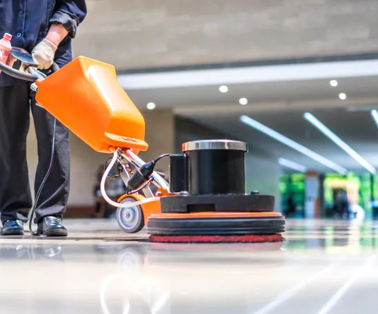 WAAROM KIEZEN VOOR - vloer reiniger bedrijfsschoonmaak